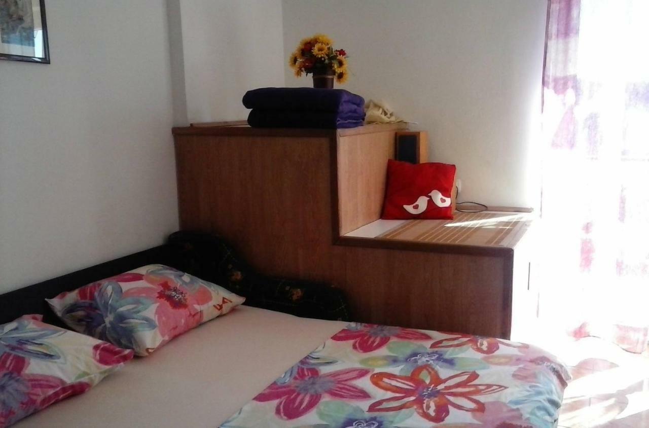 Apartment Gaga And Nia 크르크 외부 사진